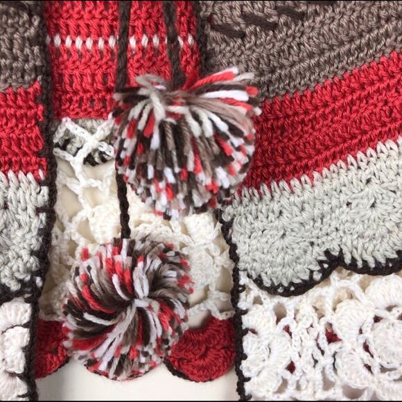 Scarlet Roos Bohemian Festival Style Crochet Vest - Picture 5 of 8